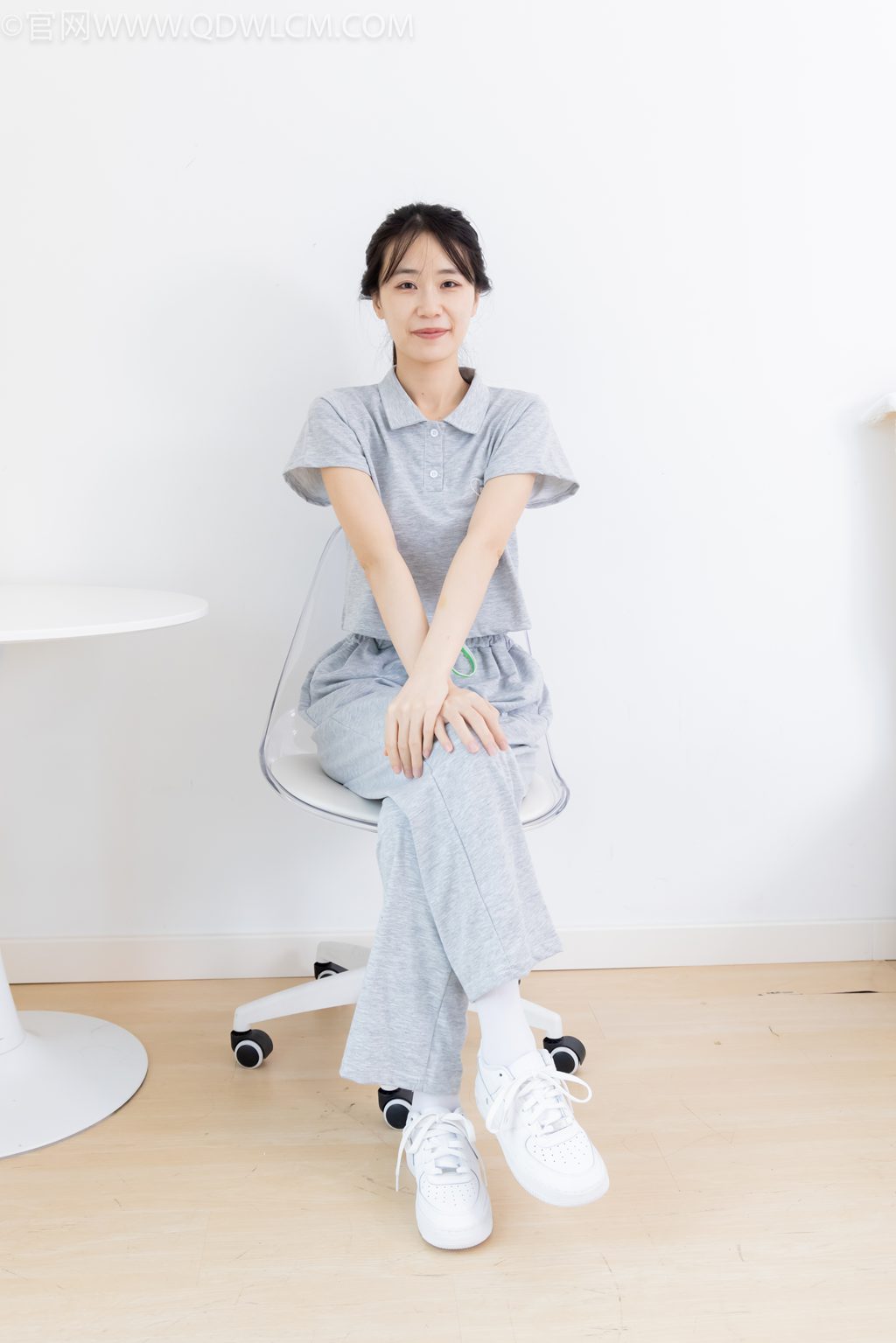 勿恋传媒 NO.2518 菜菜-熠熠发亮 [161P/1V/4.00GB] 其它写真-第2张