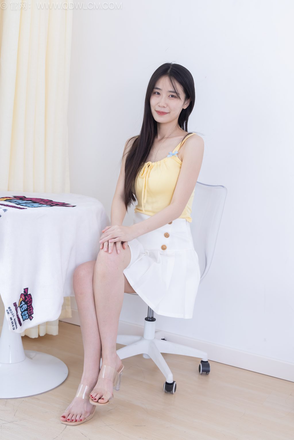 勿恋传媒 NO.2510 菜菜-枝桠葳蕤 [170P/1V/6.55G] 其它写真-第1张