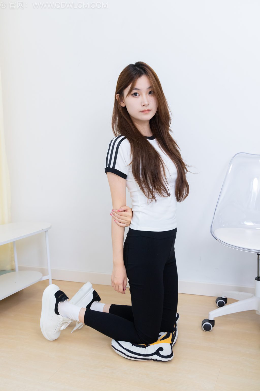 勿恋传媒 NO.2528 贝壳-不会醒来的梦 [150P/1V/3.52GB] 其它写真-第2张