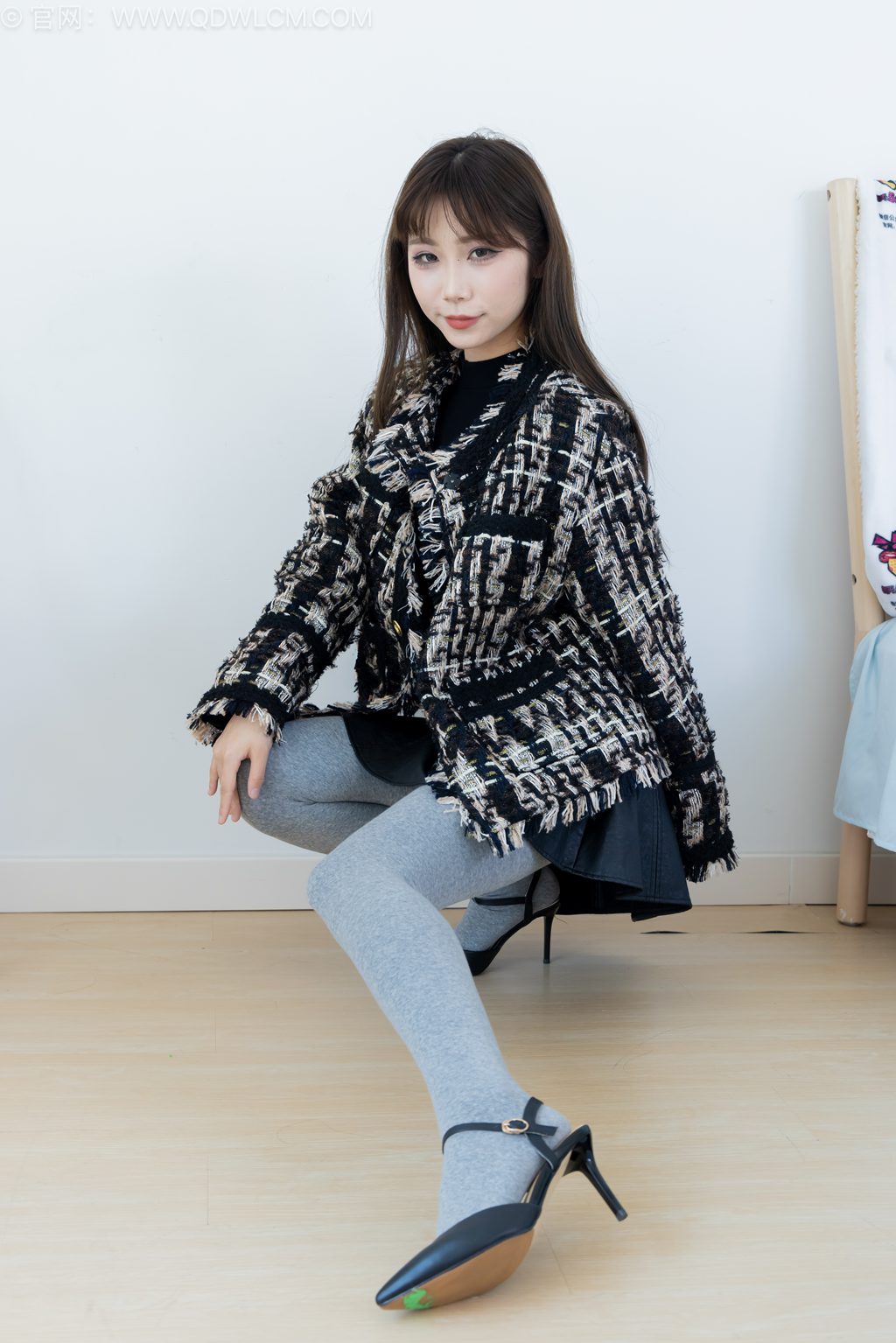 勿恋传媒 NO.2531 泡泡-错过的大雨 [165P/1V/3.76GB] 其它写真-第1张