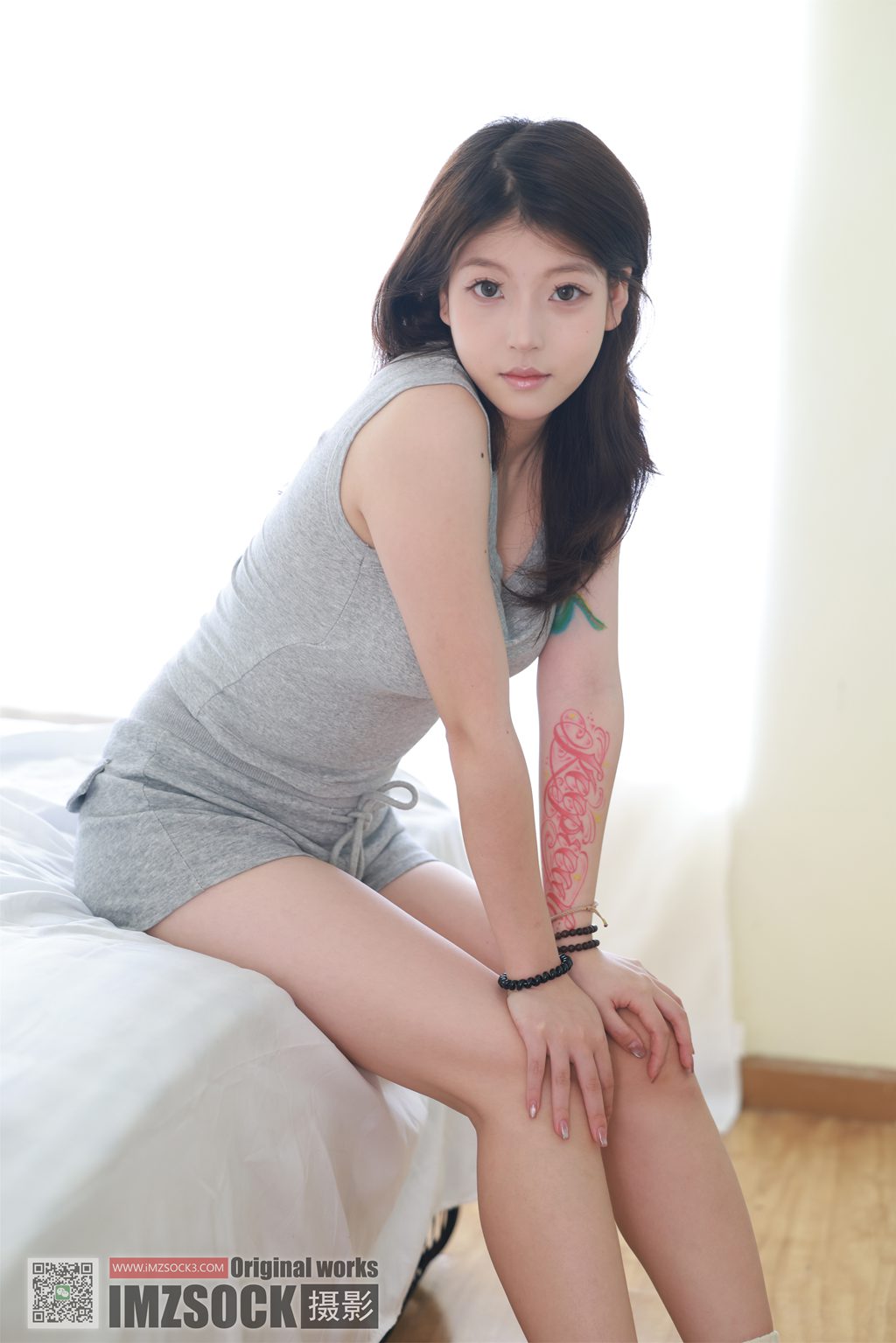 MZSOCK 2025 NO.020 毛毛 [82P/1V/1.26GB] MZSOCK-第1张