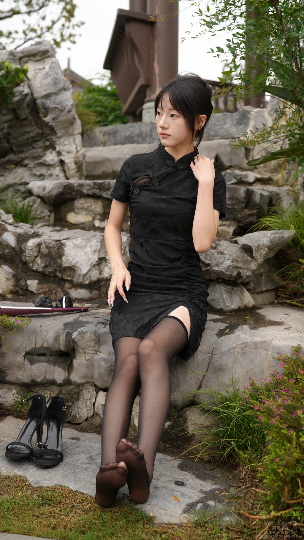 [青柠映画] NO.121 阿慌 纯黑嘿丝旗袍素材（全套版）[238P/2V/8.94G] 年费专享-第1张