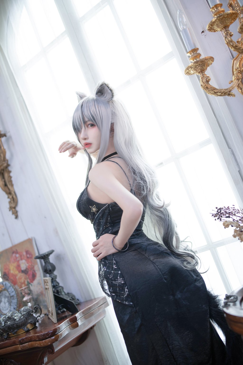 人气动漫Coser@Shika小鹿鹿 明日方舟 黑[15P-237M] 网红写真-第1张