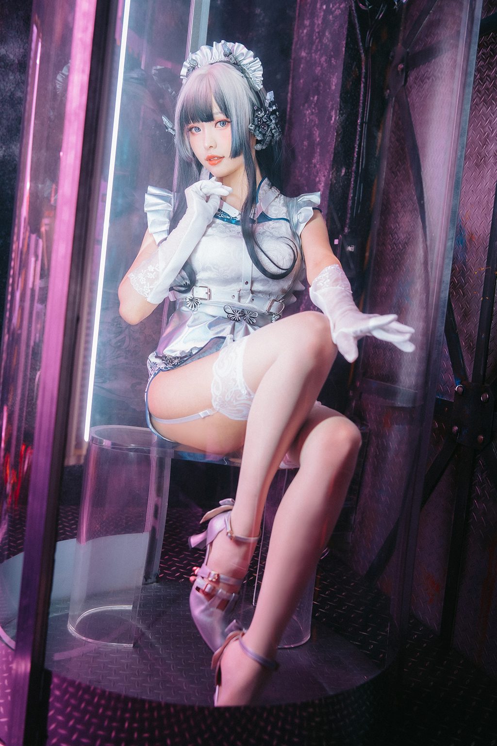 台湾Coser@ElyEE子 賽博女僕 Violane青輝石 [28P62MB] 网红写真-第1张