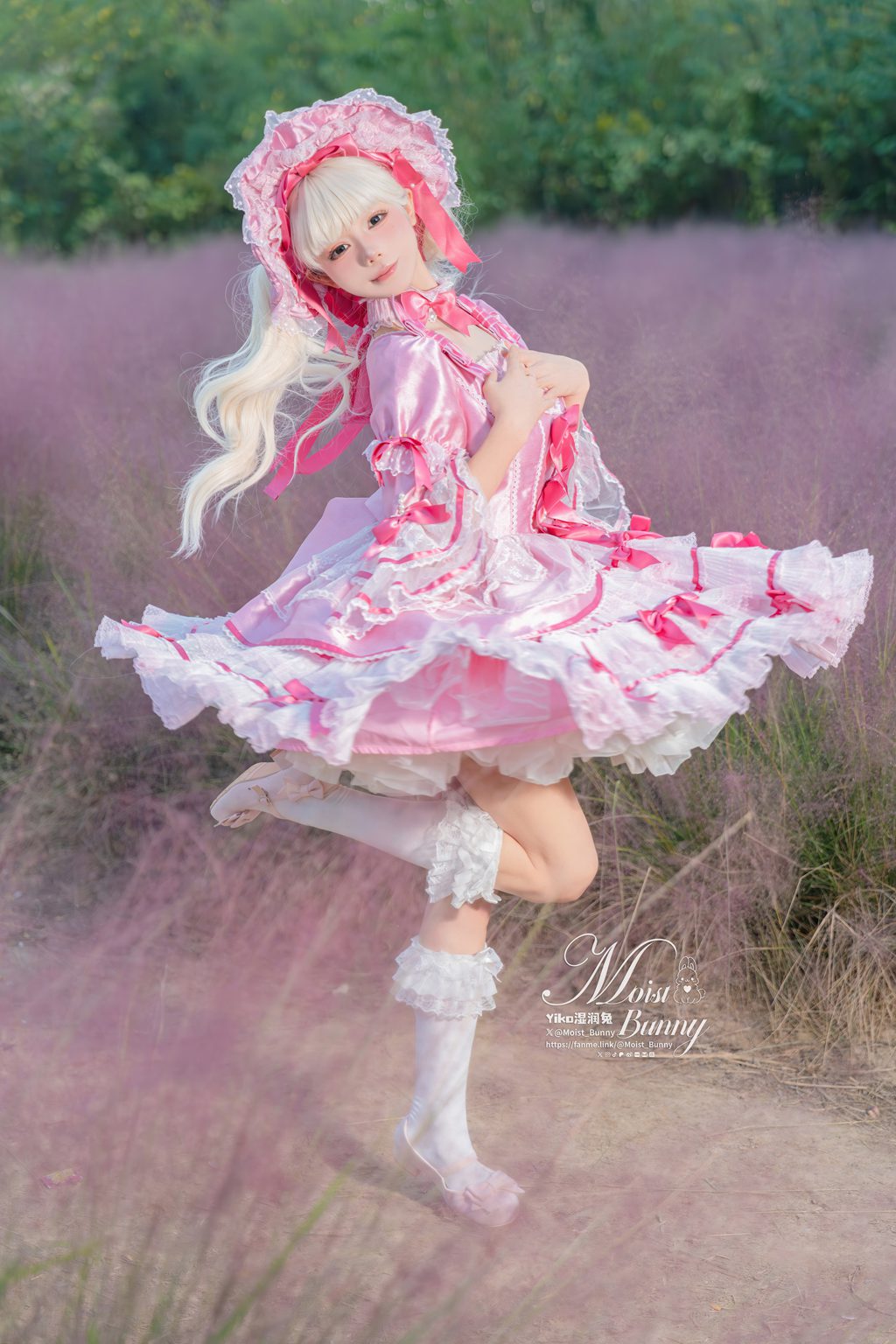 网紅博主@咬一口兔娘(黏黏团子兔) 25年01月作品『丝绒粉黛』 小舞蹈[86P-2V-2.22G] 网红写真-第3张