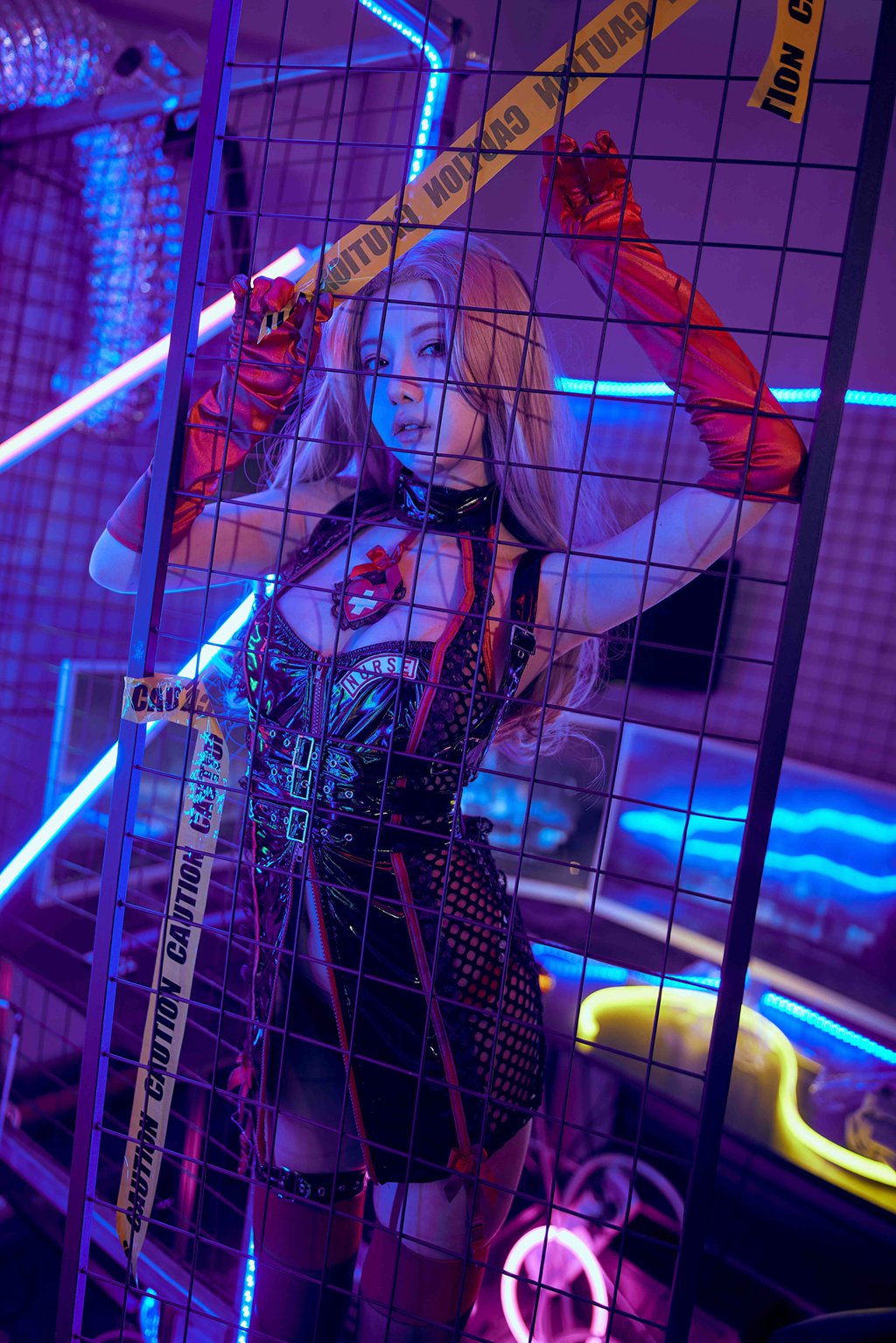 人气动漫Coser@Shika小鹿鹿 特工护士[28P-133M] 网红写真-第3张