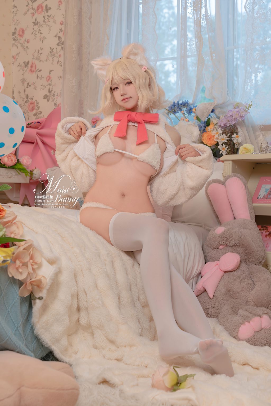 网紅博主@咬一口兔娘(黏黏团子兔) 2月作品『他的猫』[75P-1V-1.02G] 网红写真-第4张