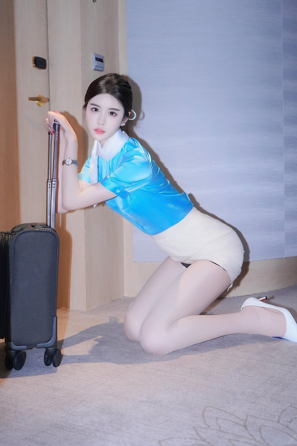 秀人模特@晚苏susu-原版无水印-蓝空制诱[121P/866MB] 年费专享-第3张