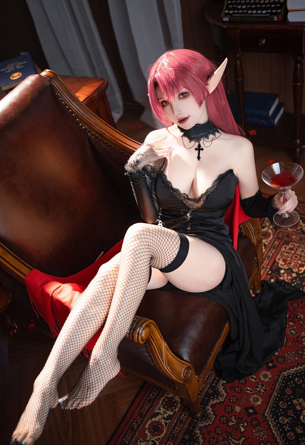 网紅Coser@一千只猫薄禾 –碧蓝航线 约克公爵[12P-34M] 网红写真-第3张