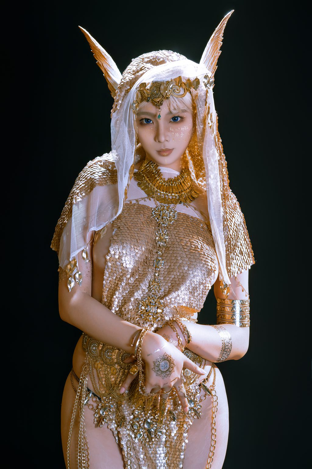 动漫Coser@轩萧 利库什 龙星 [16P/213MB] 网红写真-第3张