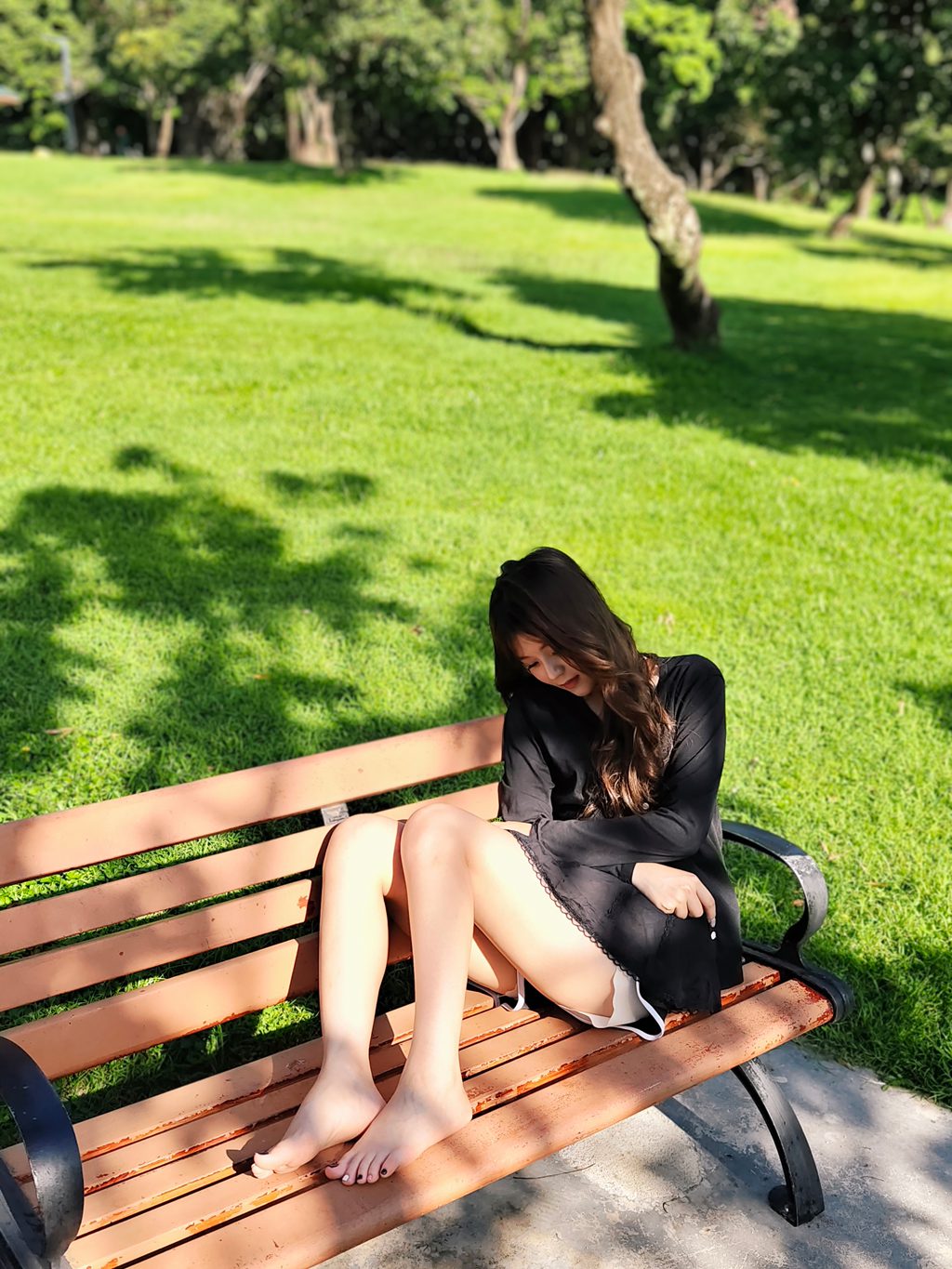 个人约拍@001-01号作品 草地约拍（00后学妹）[650P-38V-5.05G] 个人约拍-第2张