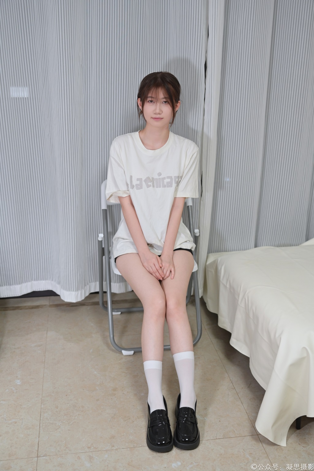 凝思摄影 NO.054 小慧（T恤、短白丝、小皮鞋）[150P/1V/5.54G] 凝思摄影-第2张