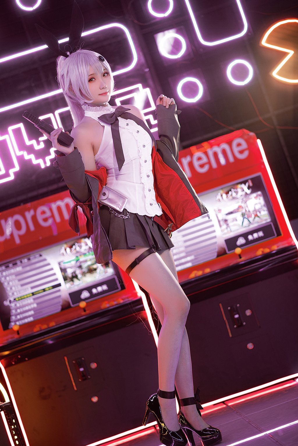 动漫Coser@瓜希酱 少女前线 FN-57 Five-seveN [22P-127MB] 网红写真-第2张