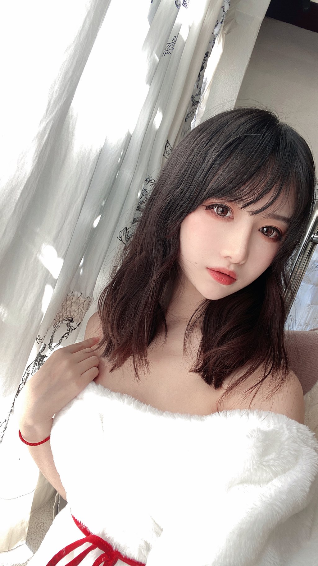 人气动漫Coser@Shika小鹿鹿 圣诞四套合集[42P-106M] 网红写真-第2张