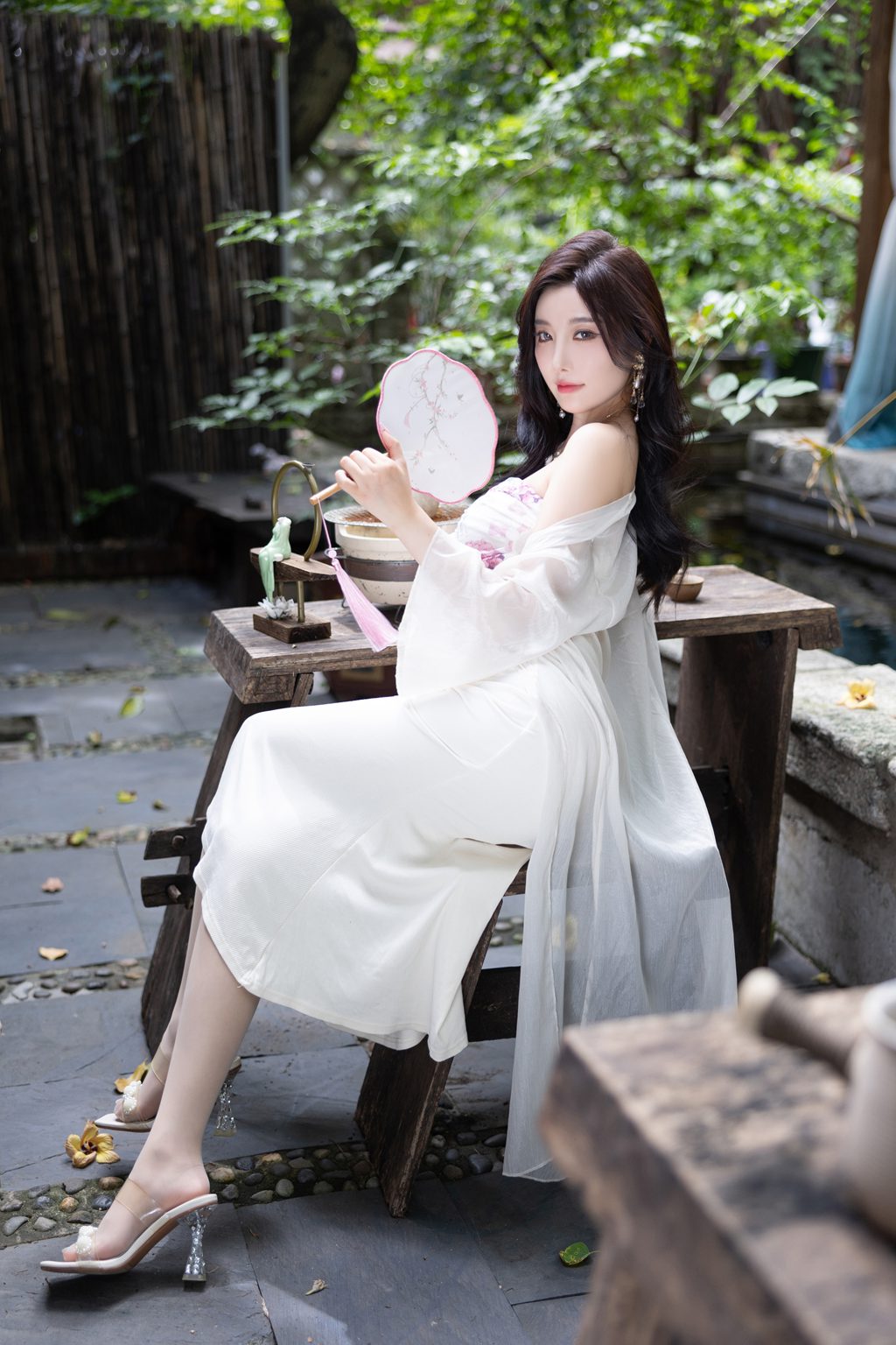 秀人模特@杨晨晨 – 内购无水印  新春旗袍 国风妖精 [98P/825MB] 年费专享-第2张