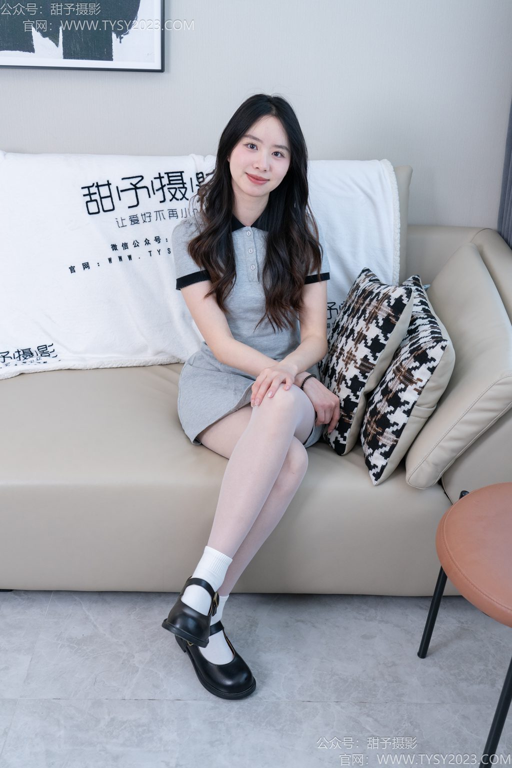 甜予摄影 NO.212 知知-平底鞋、白棉袜、白丝（脚尖加固）（完整版）[132P/2V/9.92G] 年费专享-第2张