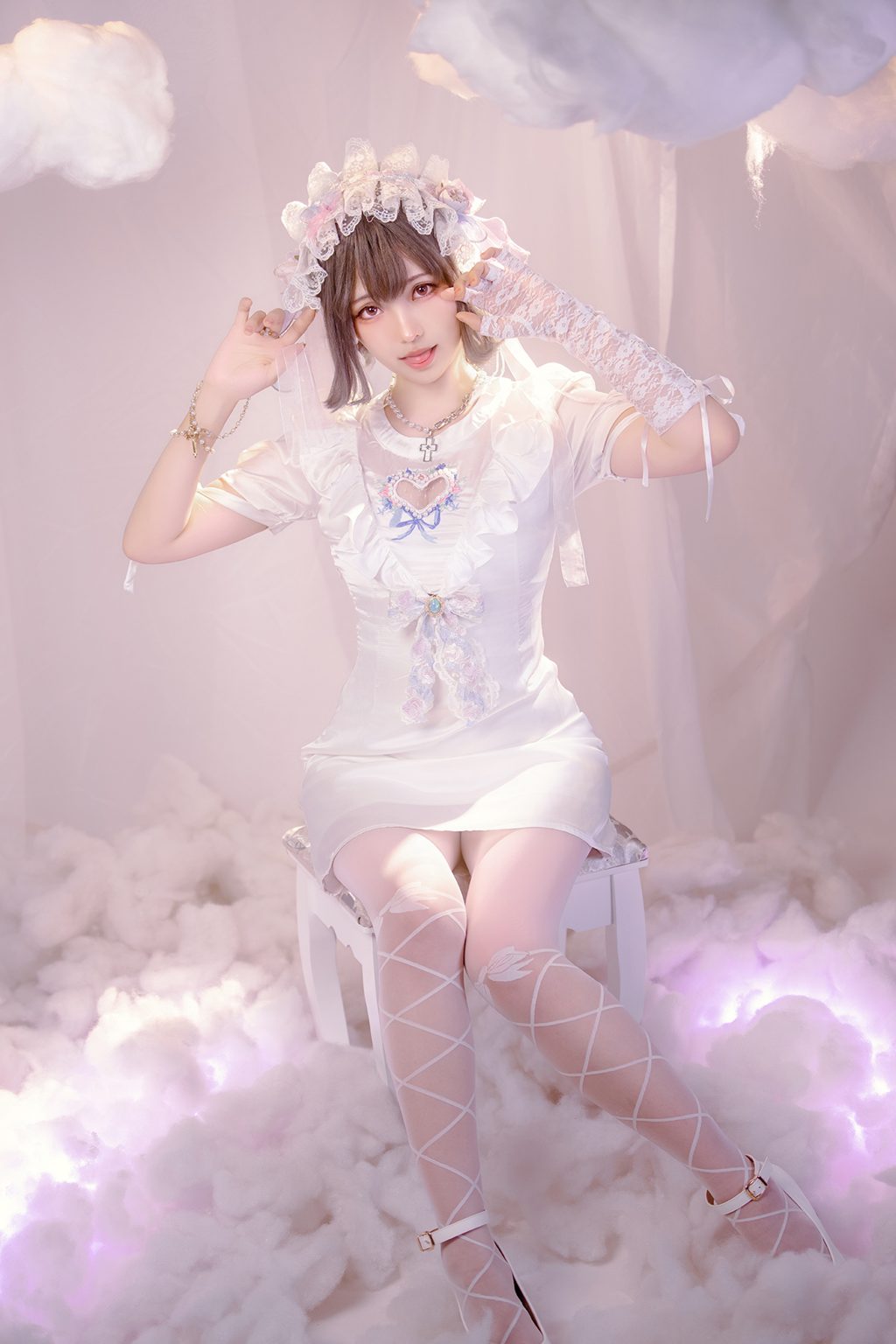 台湾Coser@ElyEE子 2024年10月订阅 (2／3套) Cloudy Dreaming雲朵夢境 [25P2V45MB] 网红写真-第2张