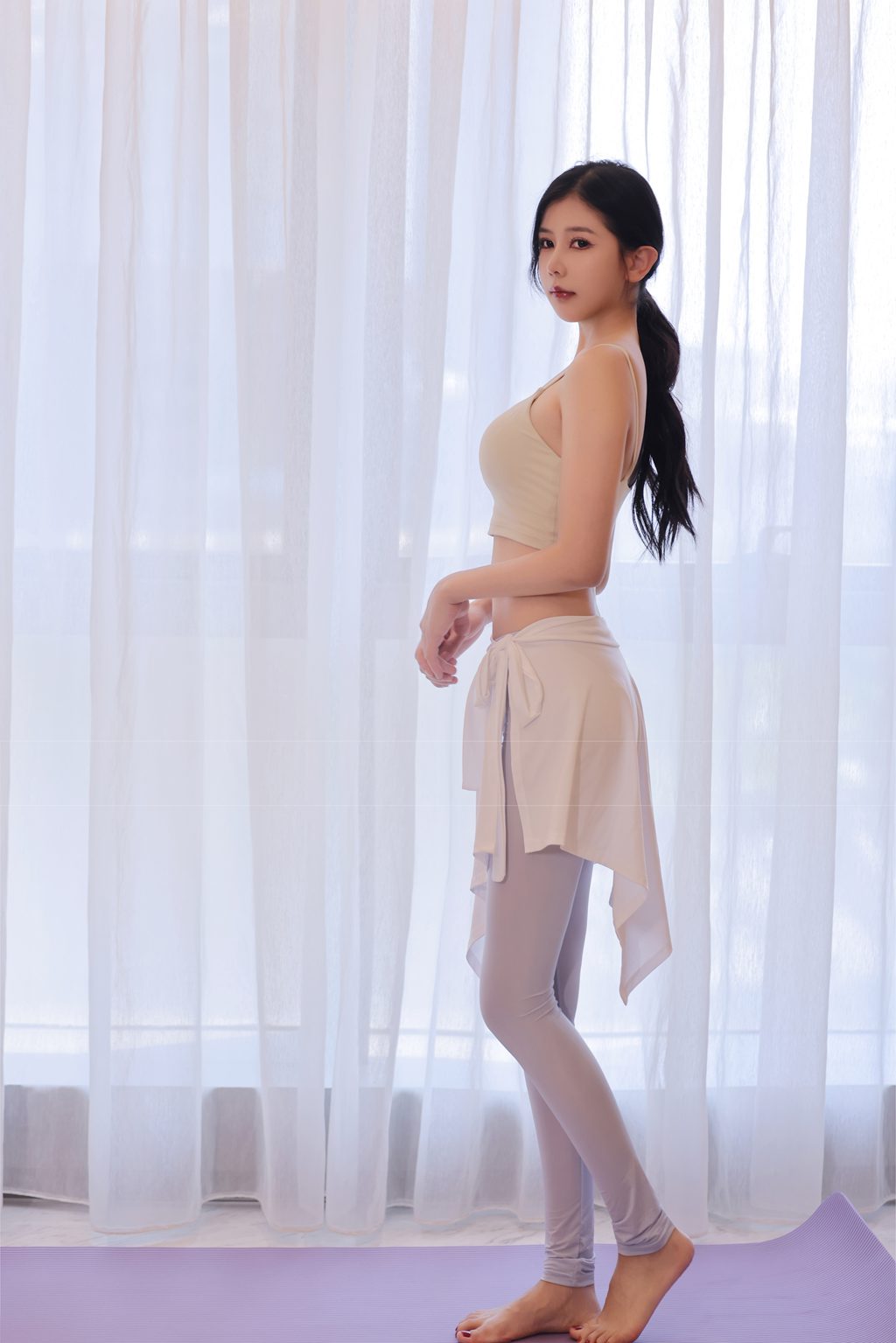 秀人模特@尹甜甜 – 内购无水印 瑜伽老师[181P／1.10GB] 年费专享-第2张