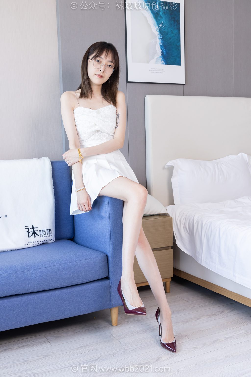 [BoBoSocks袜啵啵] NO.621 稚予-高跟鞋、浅灰色船袜、裸足 [140P/1V/4.86GB] 年费专享-第2张