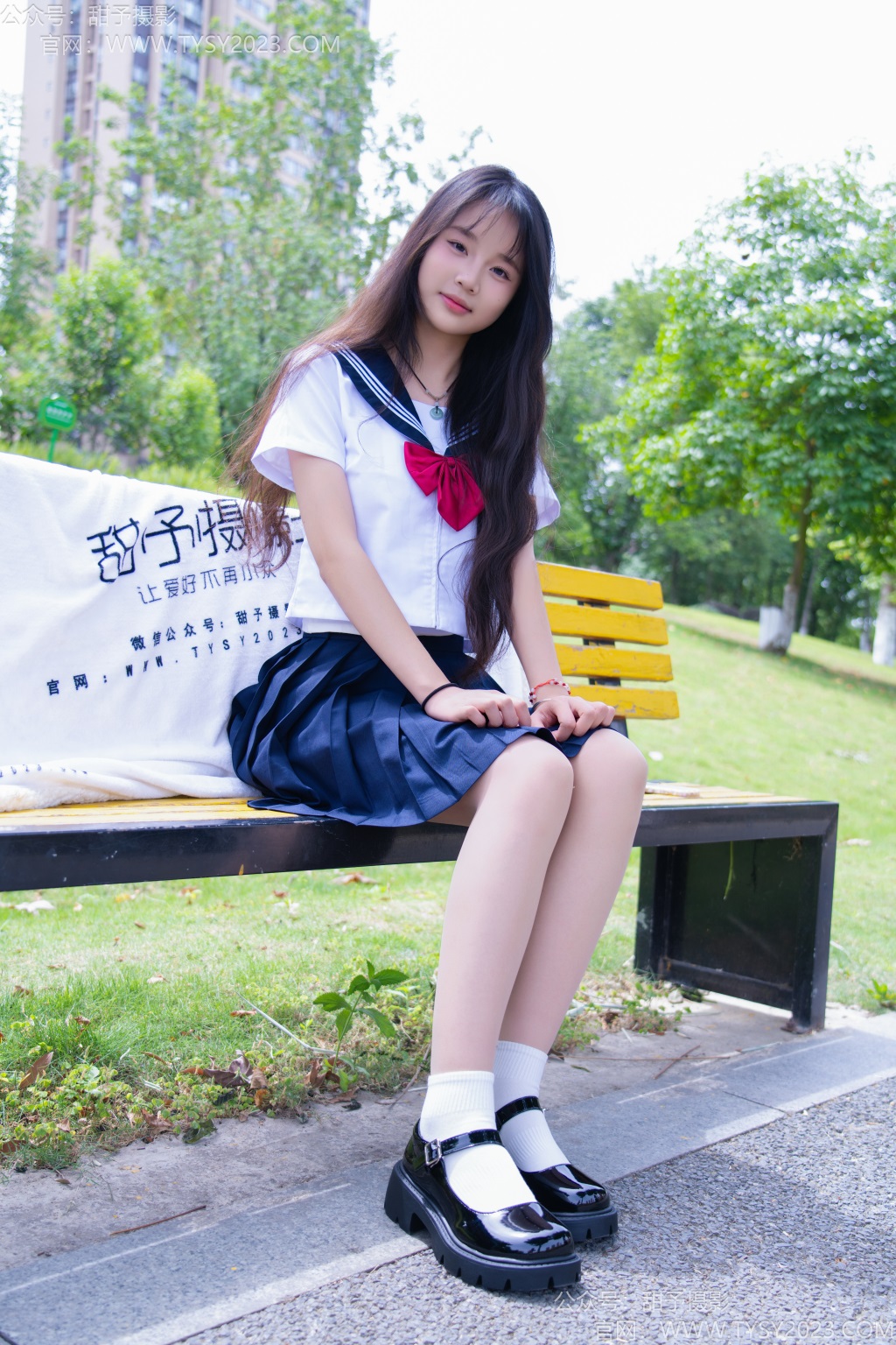 甜予摄影 NO.214 小橙子-平底鞋、白棉袜、薄肉丝（脚尖加固）（完整版）[135P/2V/9.35G] 年费专享-第2张