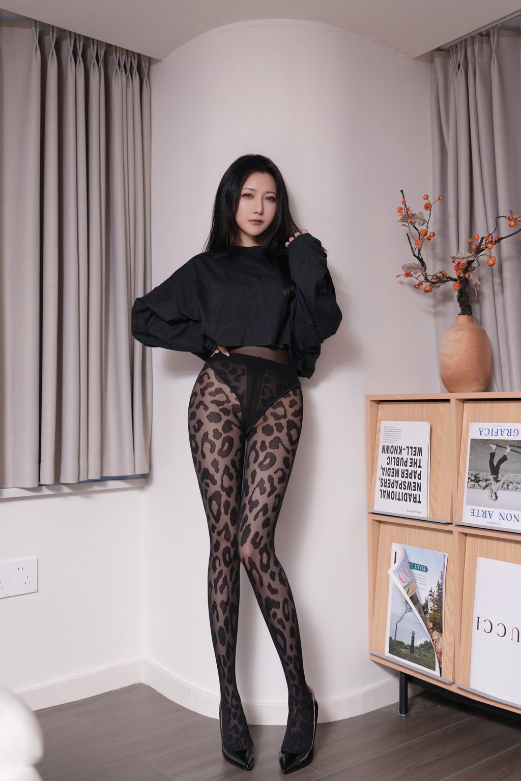 秀人内购@鱼子酱Fish – 内购系列 性感的丝[122P/1.21GB] 其它写真-第2张