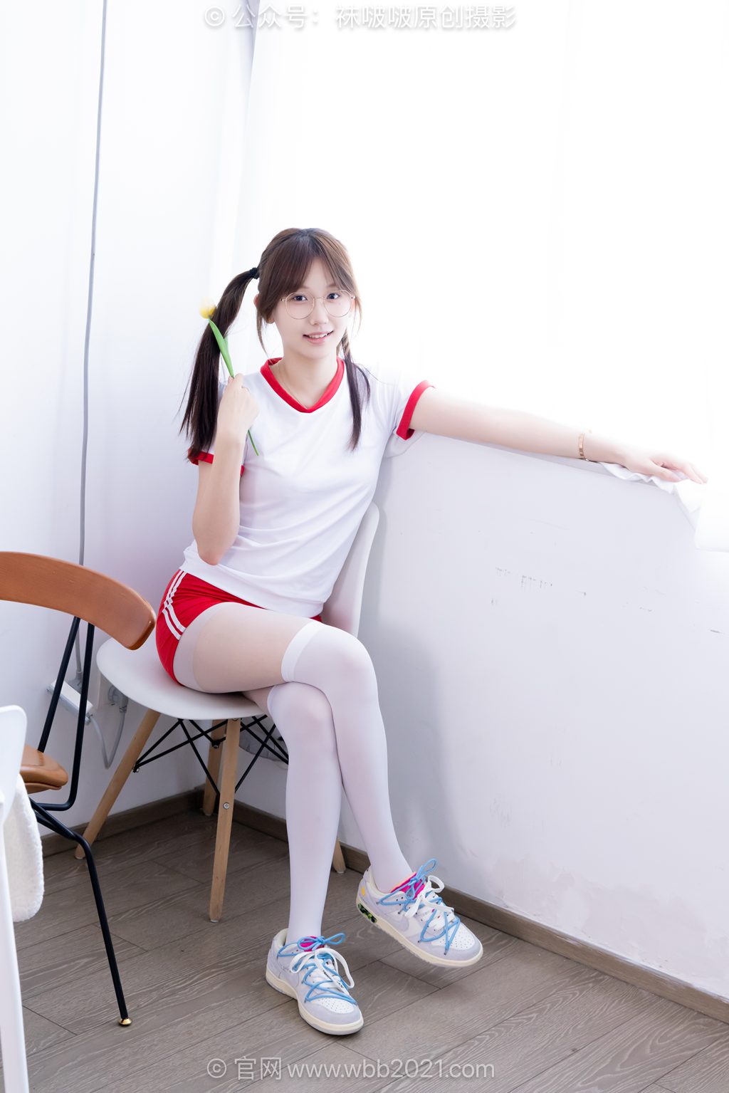 [BoBoSocks袜啵啵] NO.611 香菜-板鞋、厚白丝过膝袜、薄白丝、体操服 [148P/1V/5.42GB] 年费专享-第2张