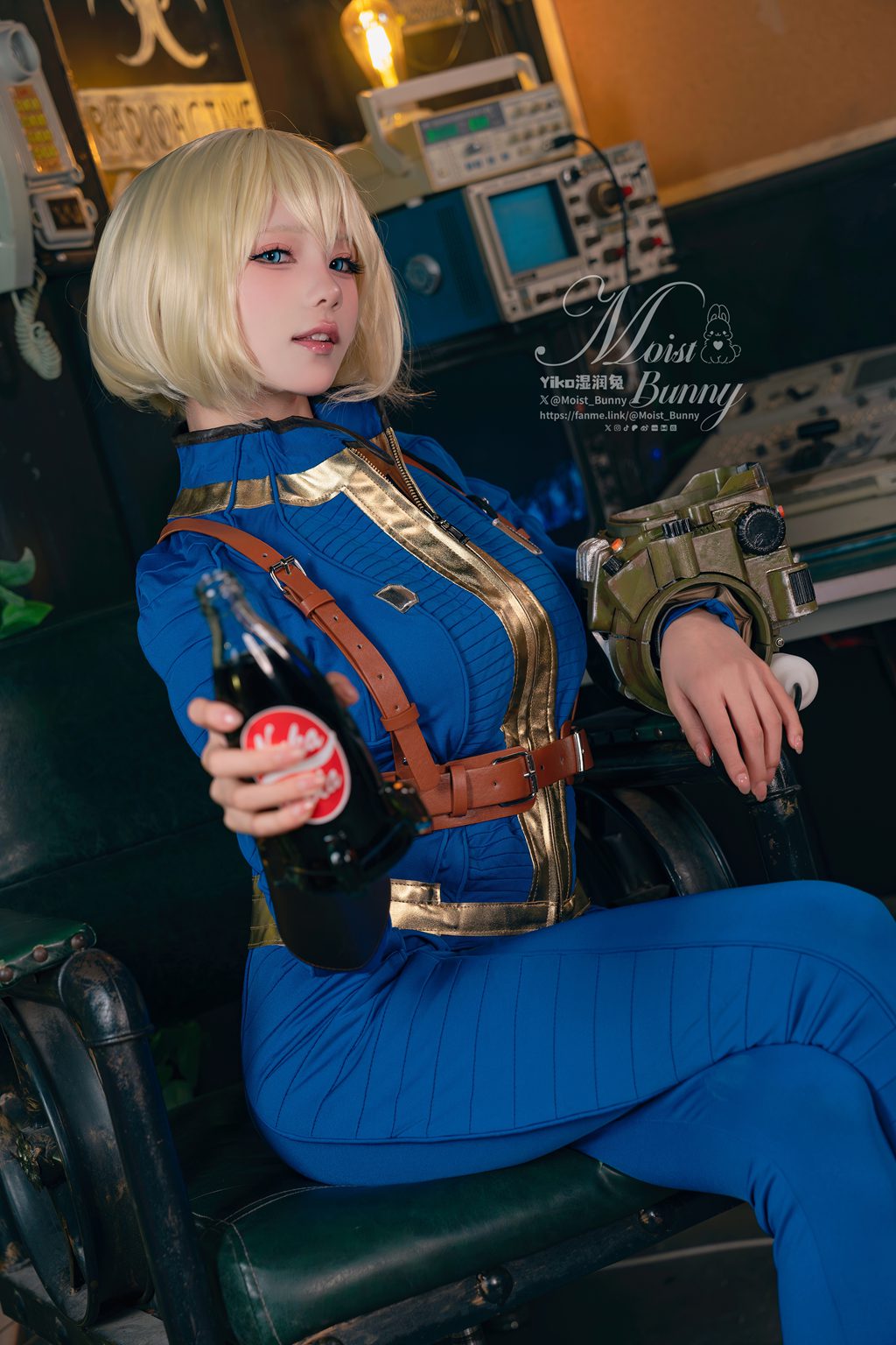 网紅博主@咬一口兔娘(黏黏团子兔) 十二月作品『辐射-灰烬余生』[75P 1V-1.29G] 网红写真-第1张