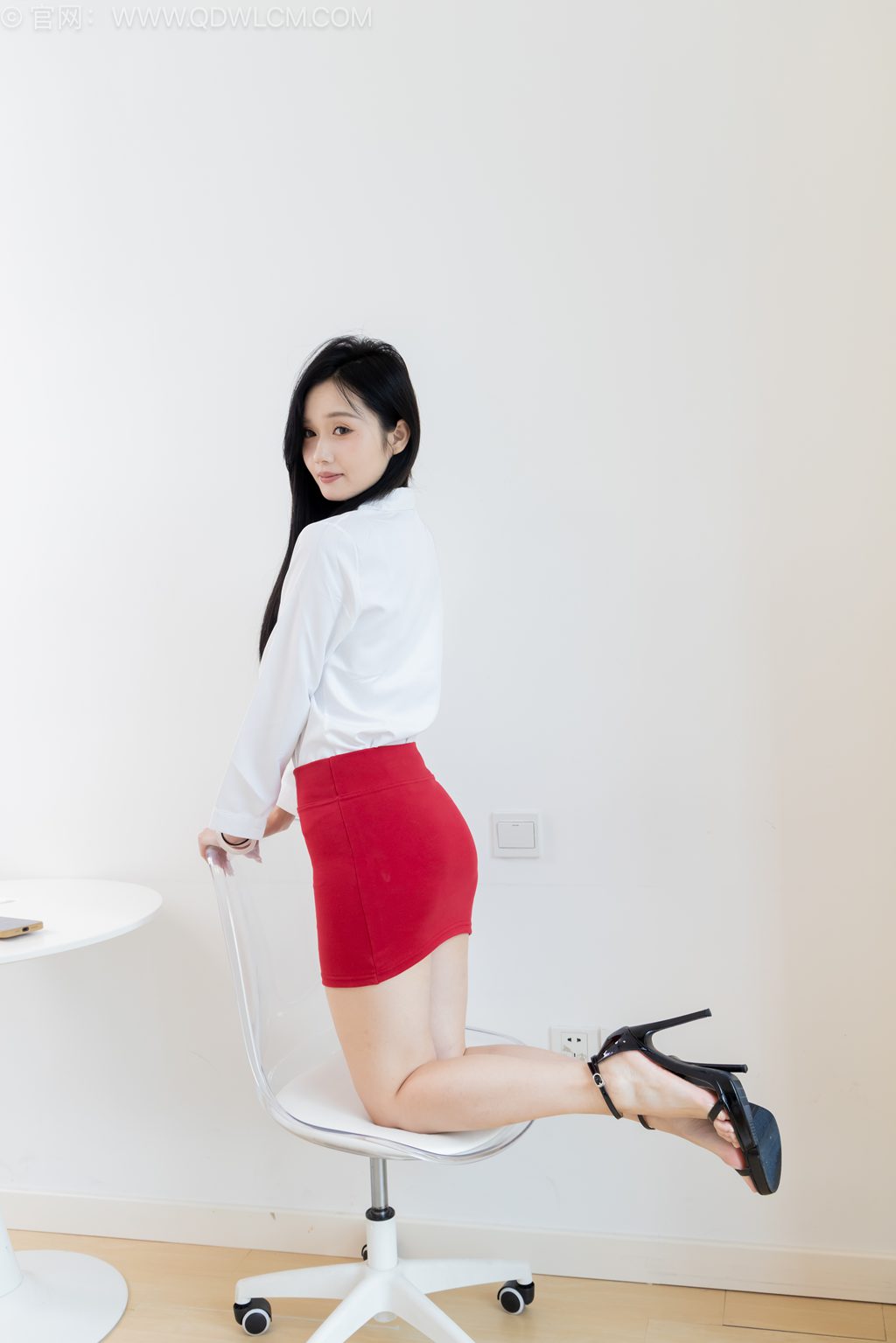 勿恋传媒 NO.2564 橙子-细碎的星光 [210P/1V/3.31GB] 其它写真-第1张