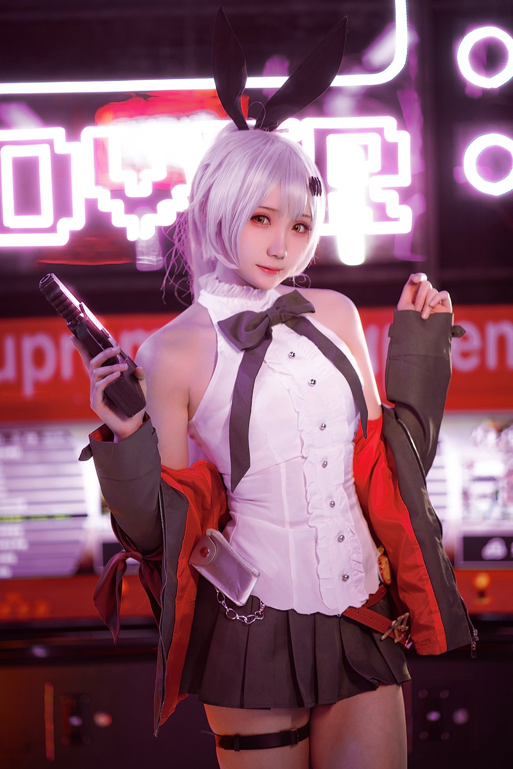 动漫Coser@瓜希酱 少女前线 FN-57 Five-seveN [22P-127MB] 网红写真-第1张