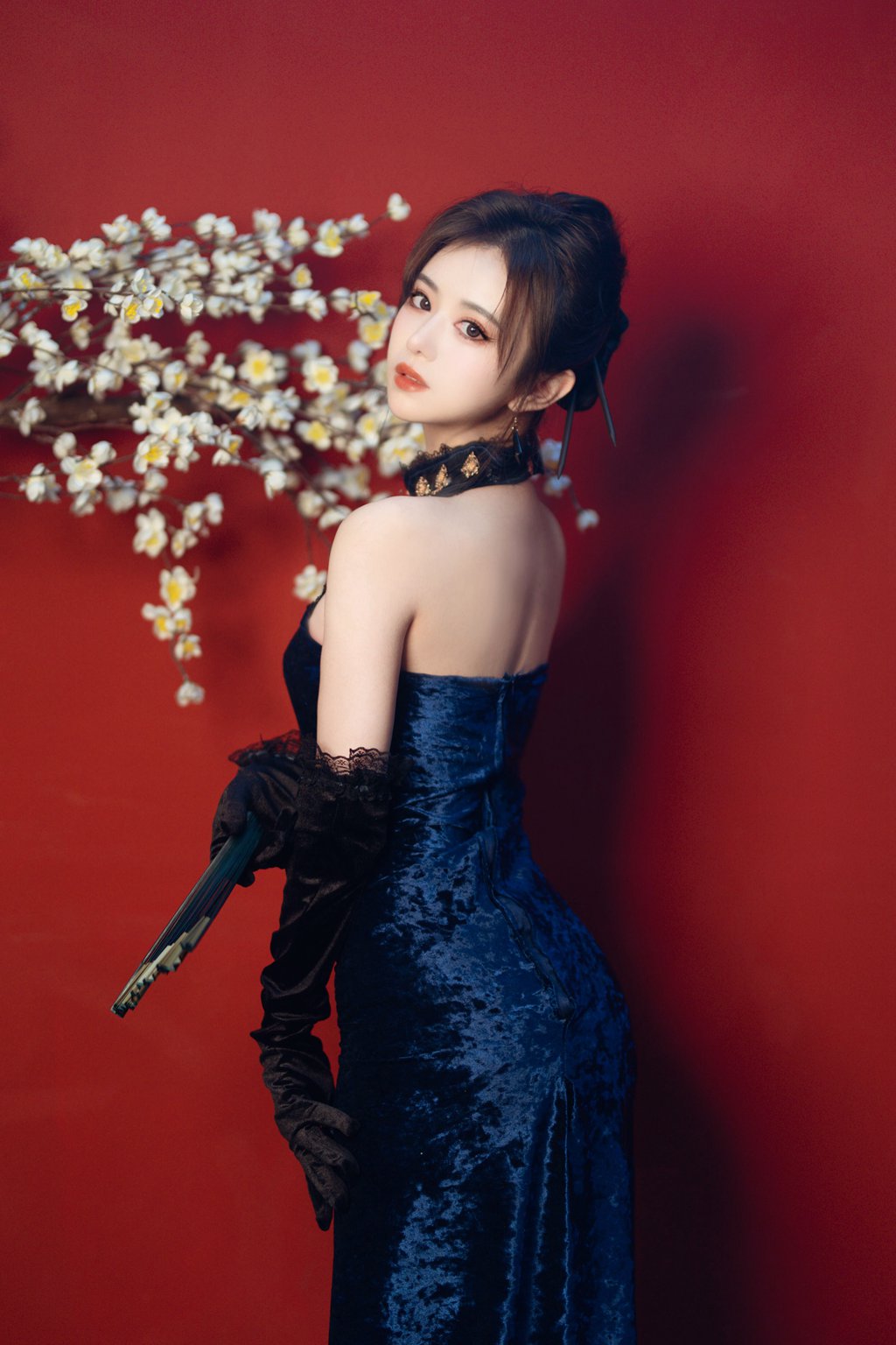 人气动漫Coser@Shika小鹿鹿 烽火经年旗袍[24P-2V-146M] 网红写真-第1张