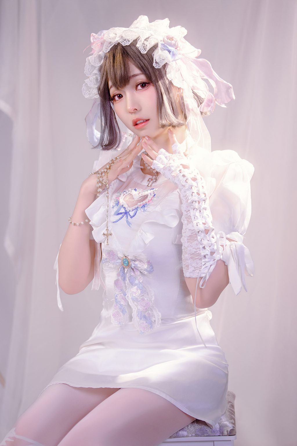 台湾Coser@ElyEE子 2024年10月订阅 (2／3套) Cloudy Dreaming雲朵夢境 [25P2V45MB] 网红写真-第1张