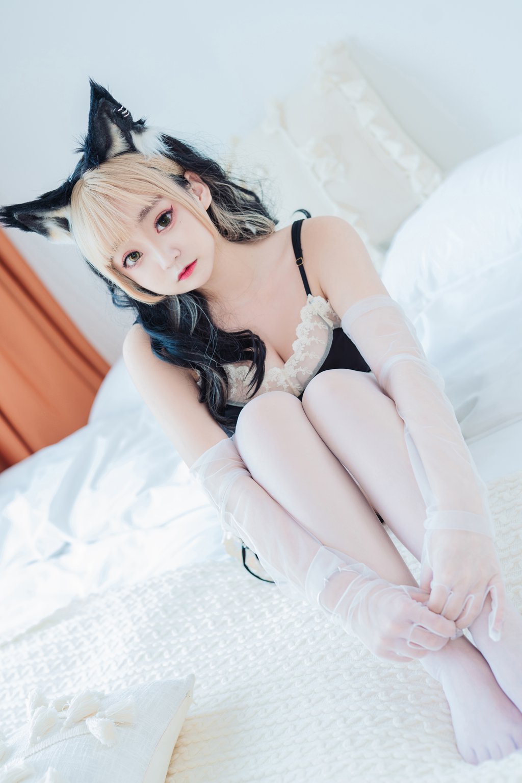 微博人气Coser@-桃夭葵- 森林猫猫 [41P/400MB] 网红写真-第1张