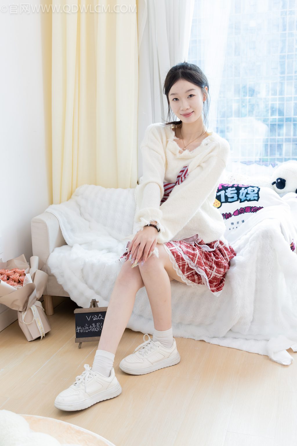 勿恋传媒 NO.2595 水蜜桃-挥手告别 [161P/1V/3.67GB] 其它写真-第1张