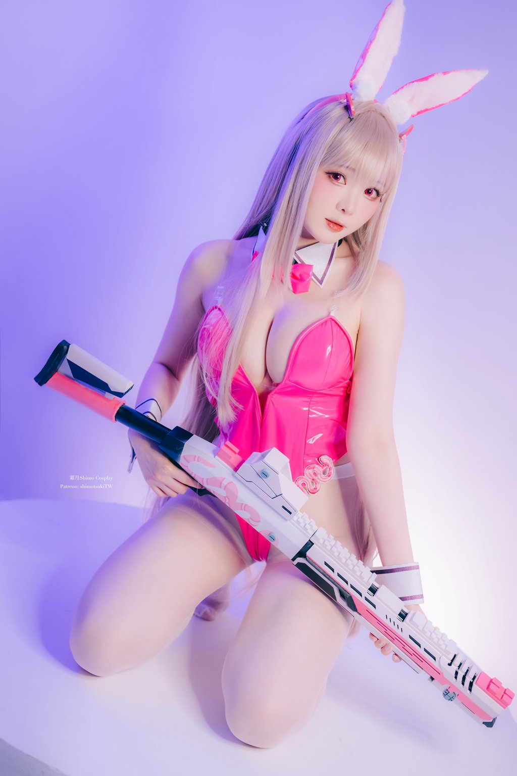 网紅Coser@霜月shimo Viper Bunny Suit (NIKKE)[25P-179.3M] 网红写真-第1张