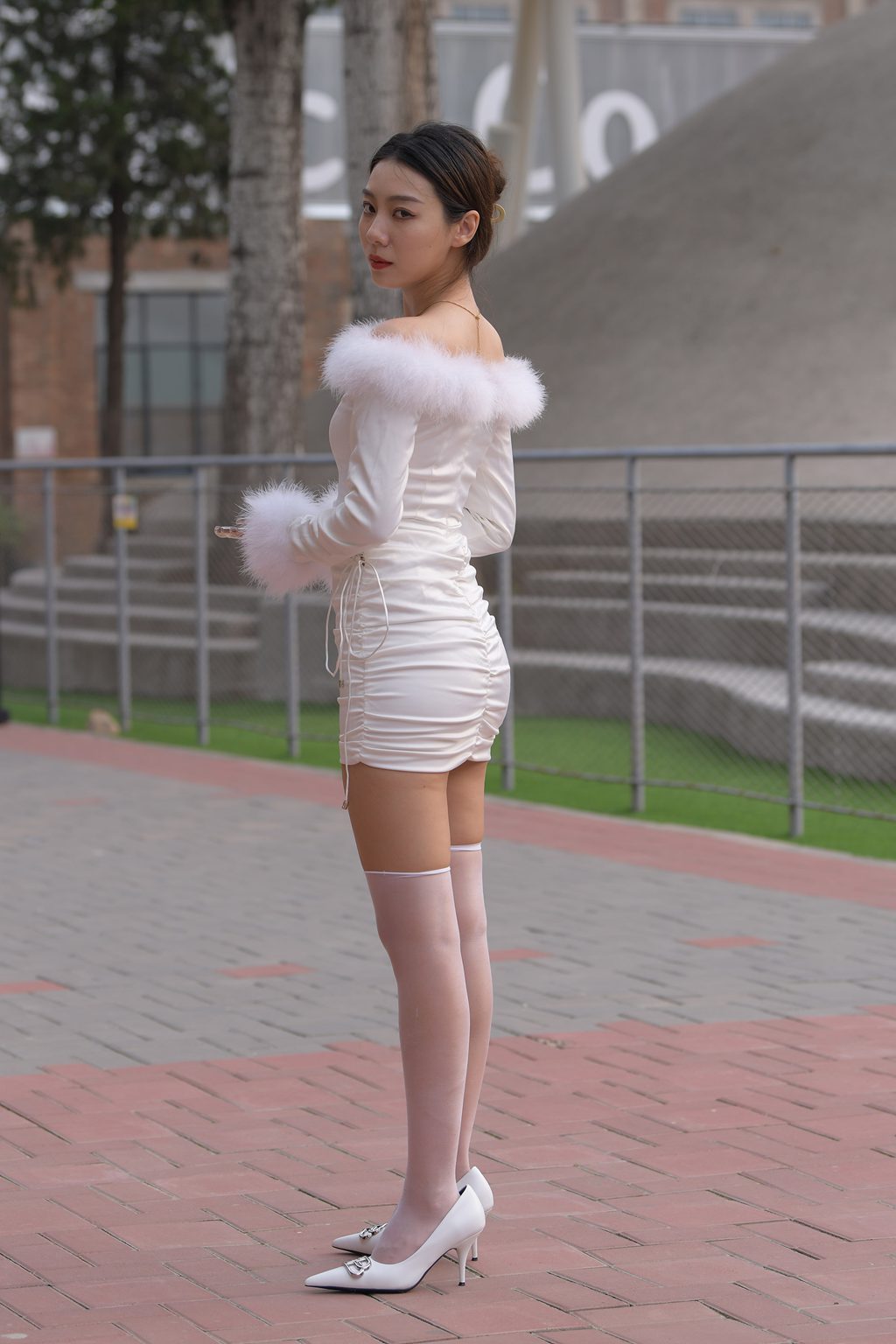 魔镜街拍 NO.218-精选街拍-一只麋鹿摄影作品 – 白裙美女[575P/464MB] 其它写真-第1张