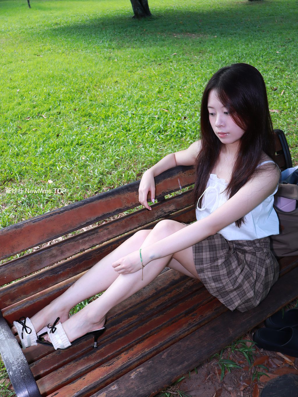 个人约拍 NO.010-13号作品 半框眼镜高颜值小妹 [296P-52V-4.31G] 个人约拍-第4张