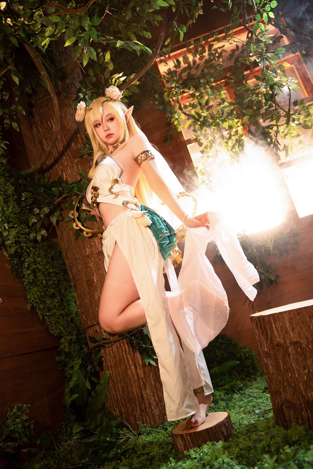 动漫博主@G44不会受伤 精灵村2 [23P-464MB] 网红写真-第3张