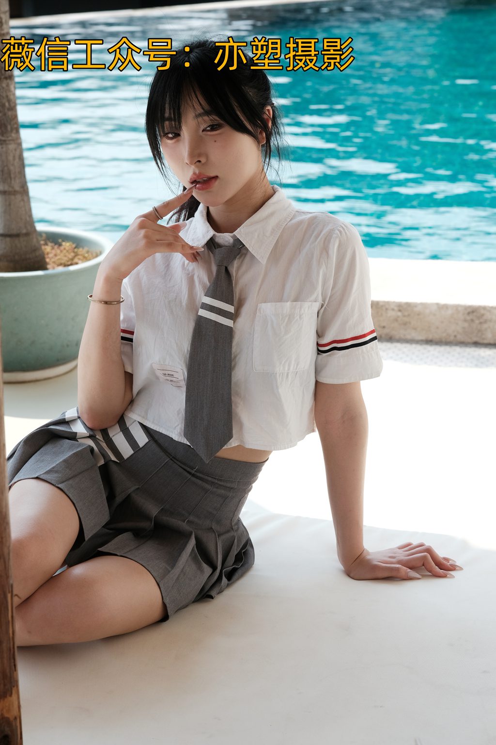 亦塑摄影-兔子老师-升级典藏版 [648P/2V/6.54GB] 亦塑摄影-第3张