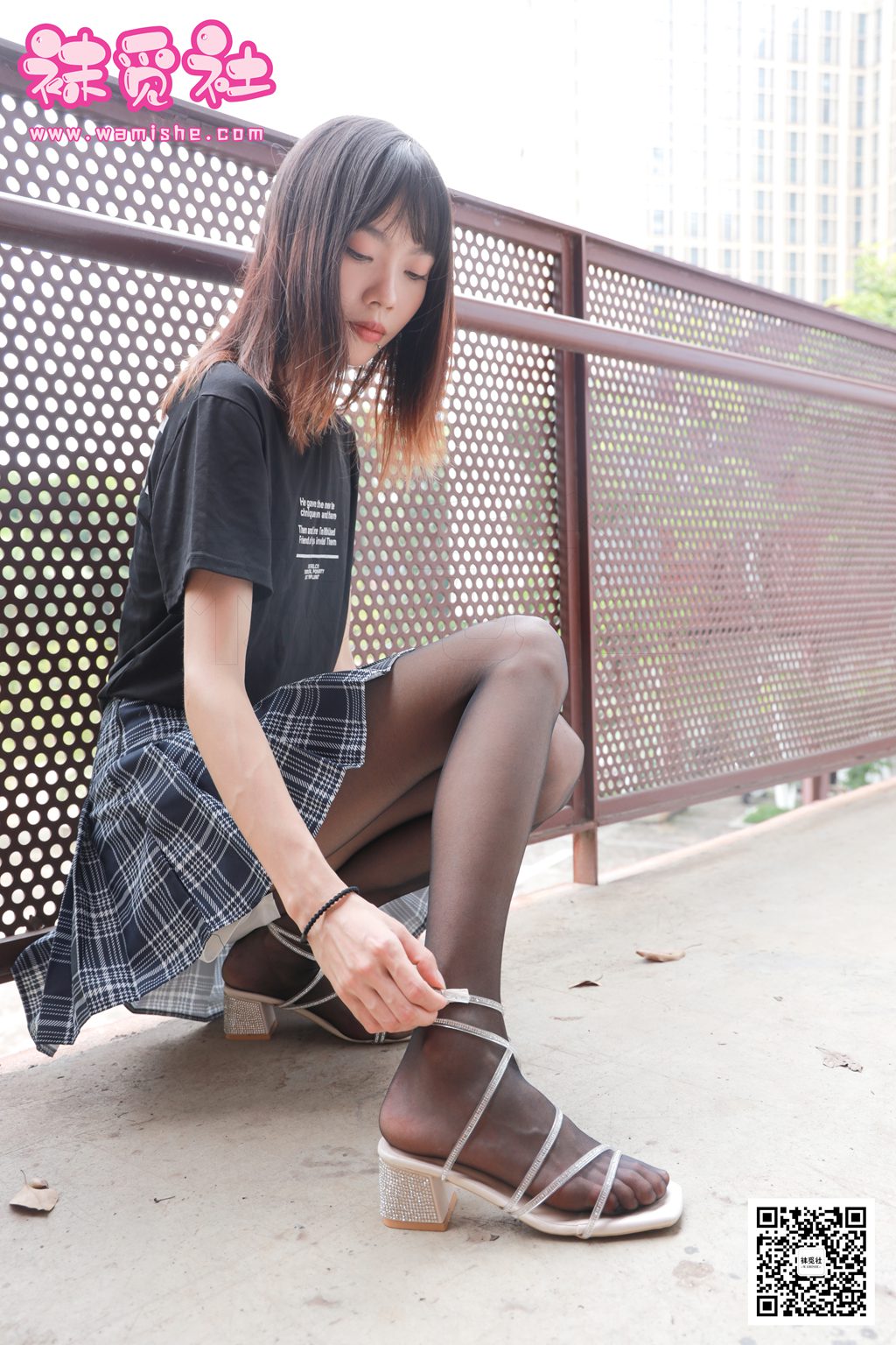 [袜觅社] 专业素材 第六期 花花 [80P/448MB] 年费专享-第3张