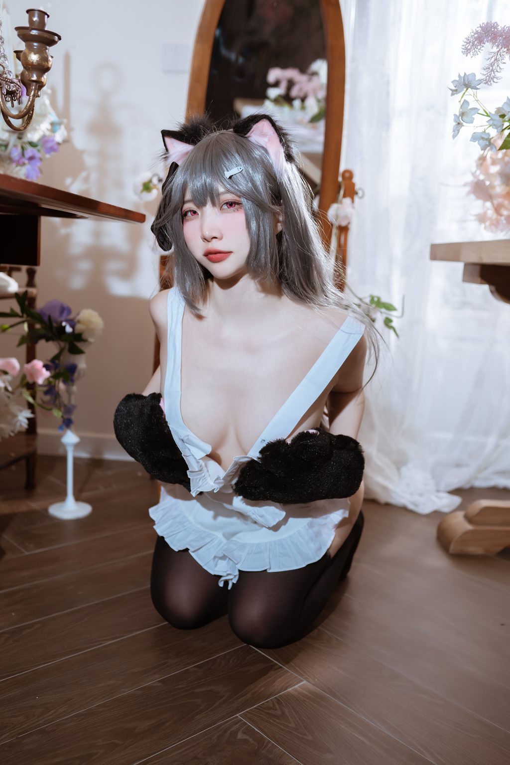 人气Coser动漫博主@二佐Nisa 碧蓝水星纪念围裙 [41P/511MB] 网红写真-第3张