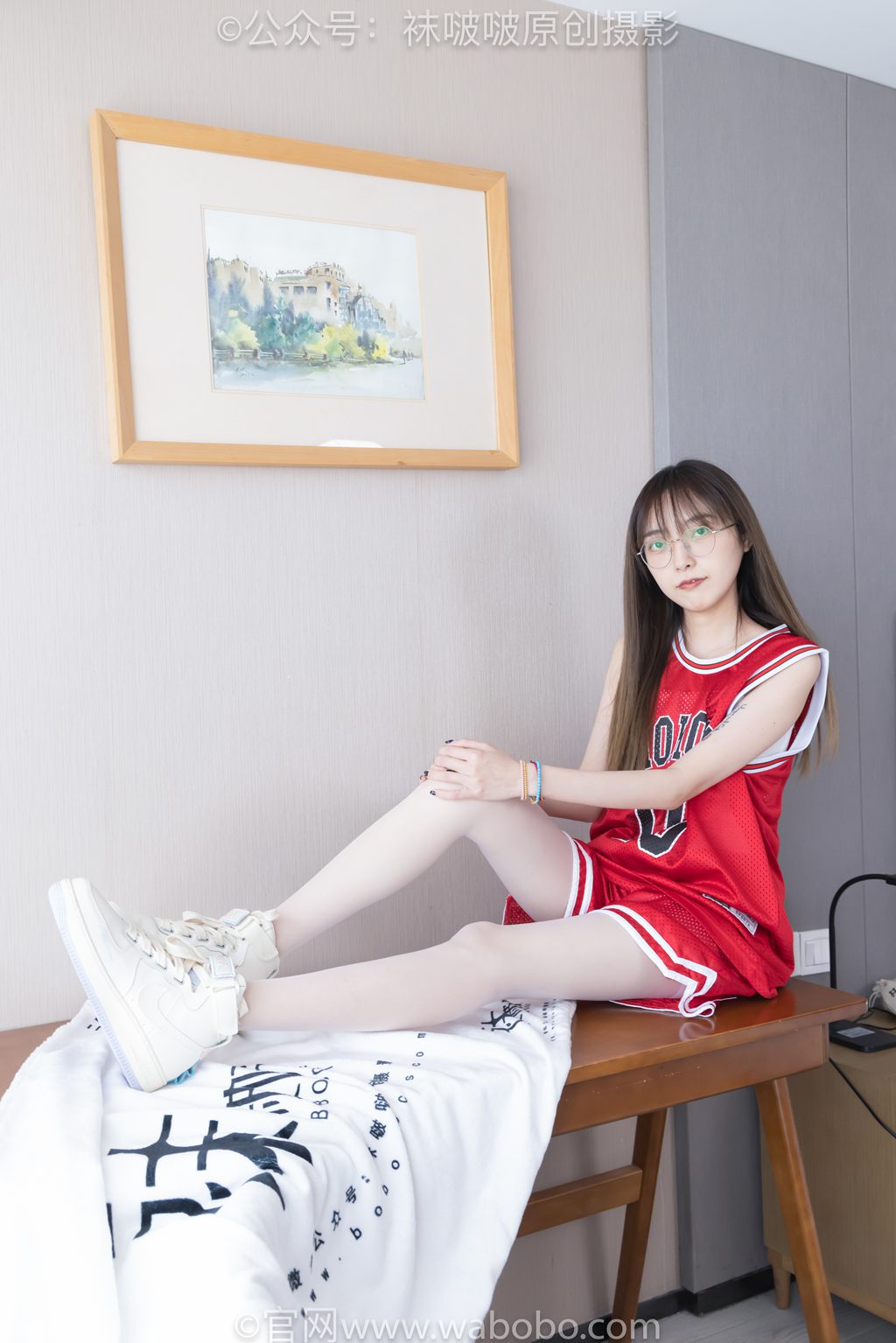 [BoBoSocks袜啵啵] NO.644 稚予-板鞋、拖鞋、薄白丝、五指薄灰丝 [147P/1V/6.01GB] 年费专享-第3张