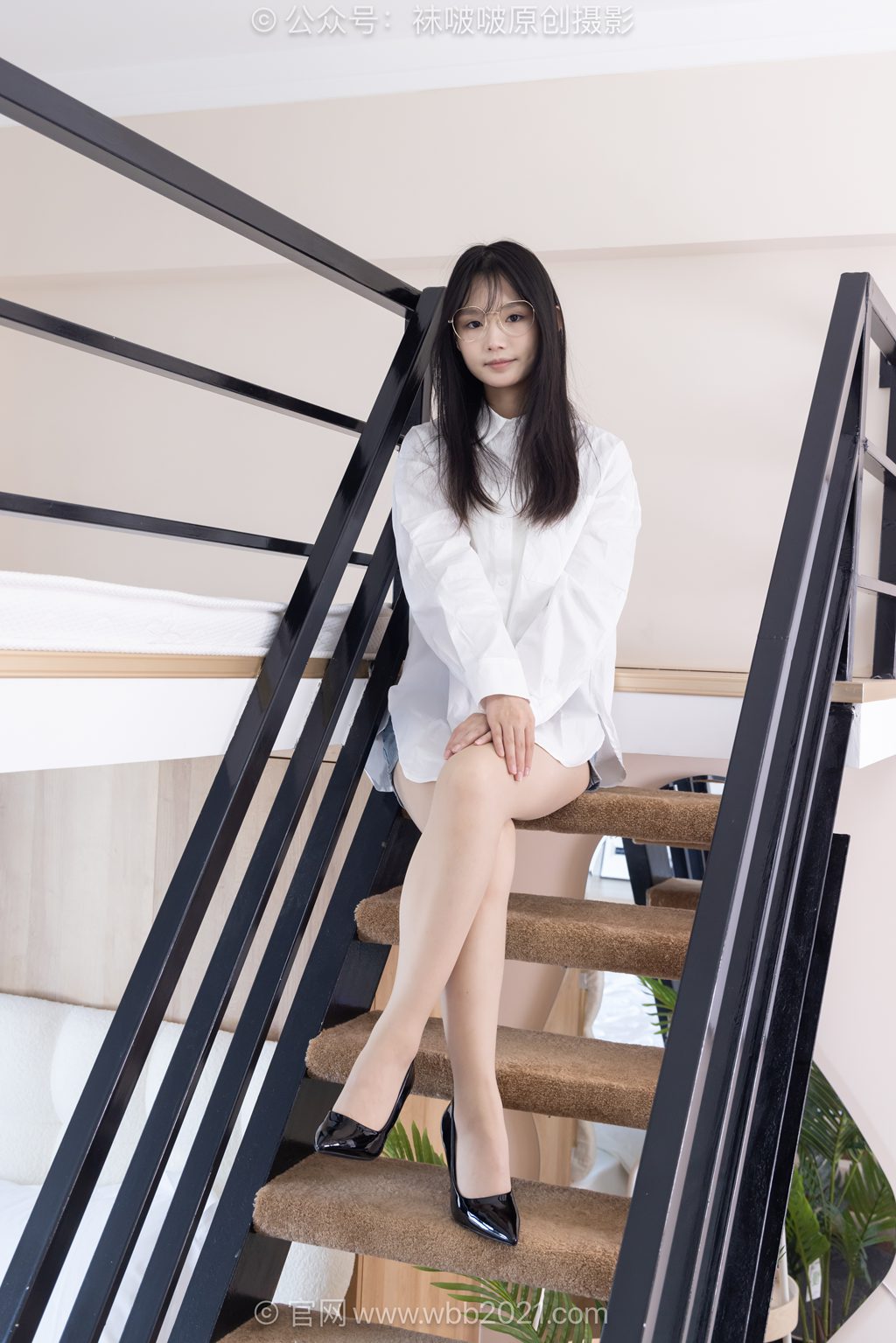 [BoBoSocks袜啵啵] NO.623 甜甜圈-高跟鞋、薄肉丝 [150P/1V/5.20GB] 年费专享-第3张