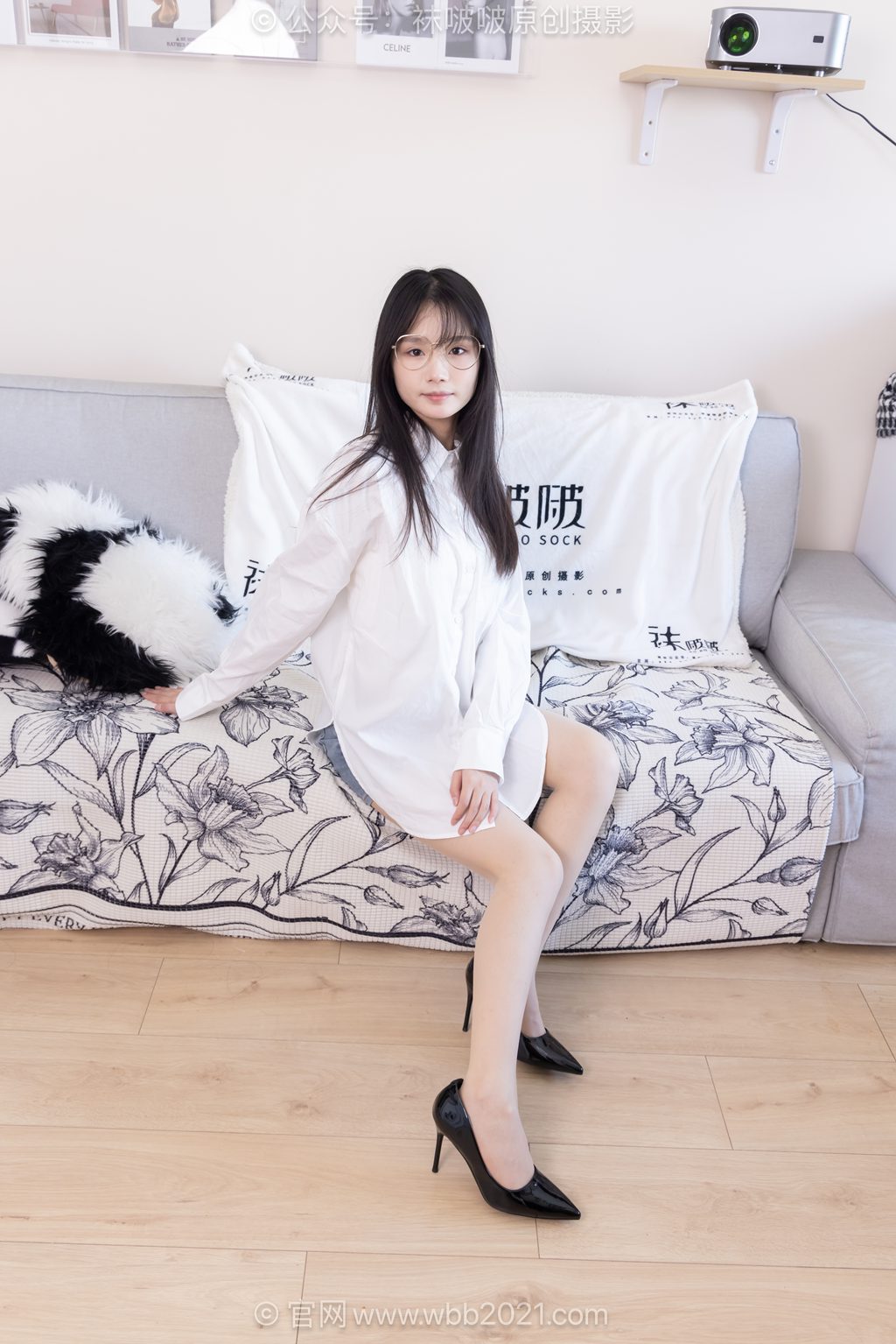 [BoBoSocks袜啵啵] NO.623 甜甜圈-高跟鞋、薄肉丝 [150P/1V/5.20GB] 年费专享-第2张