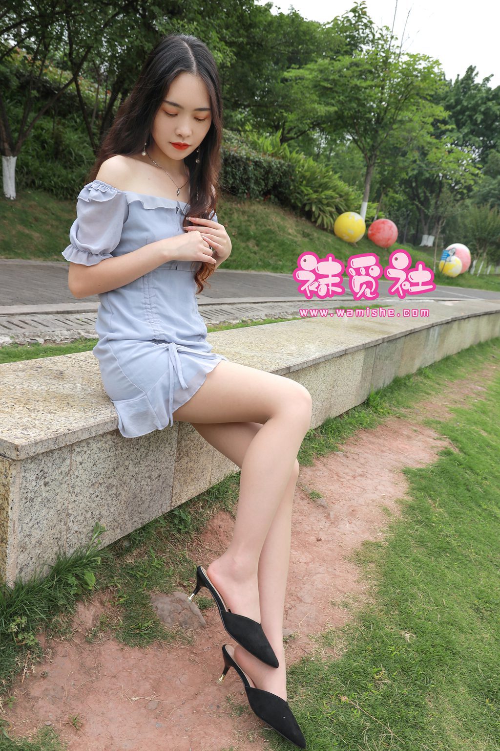 [袜觅社] 专业素材 第一期 雯雯 [74P/413MB] 年费专享-第1张