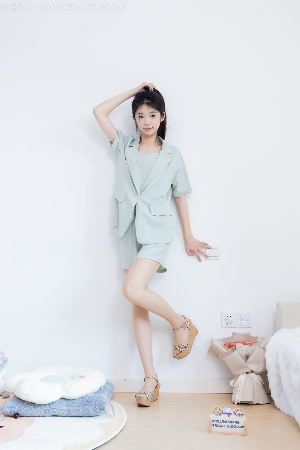 勿恋传媒 NO.2606 青提-去北极忘记你 [154P/1V/6.56G] 其它写真-第1张