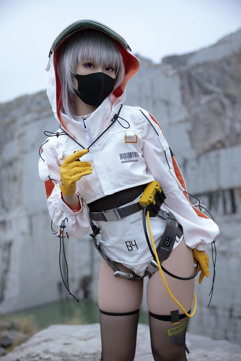 动漫博主@G44不会受伤 快要坏掉的八音盒-小花[30P-285M] 网红写真-第1张