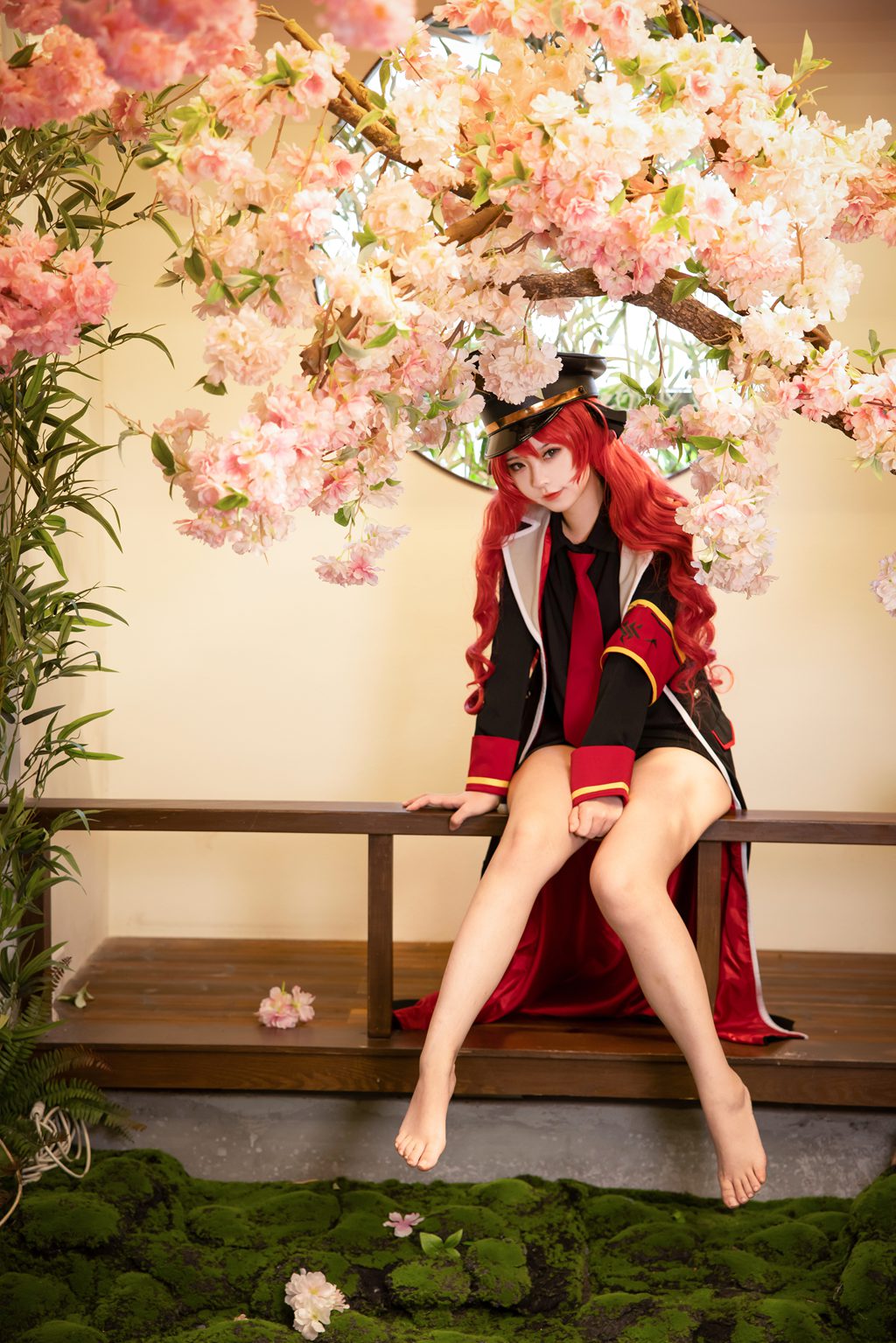 动漫博主@G44不会受伤 碧蓝档案 伊吕波[24P-344M] 网红写真-第1张