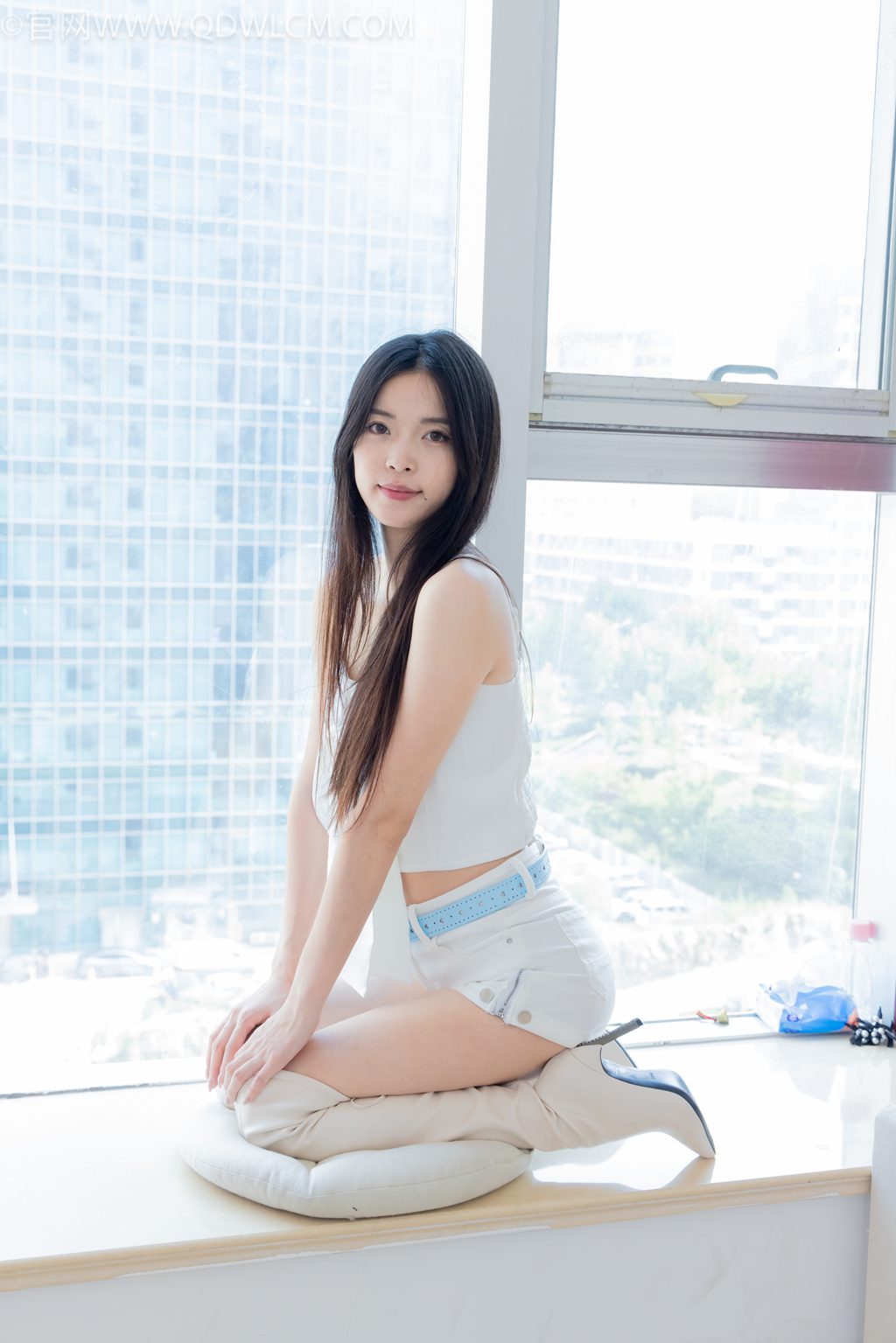 勿恋传媒 NO.2599 茯苓 杏花微雨 [177P/1V/4.55GB] 其它写真-第1张