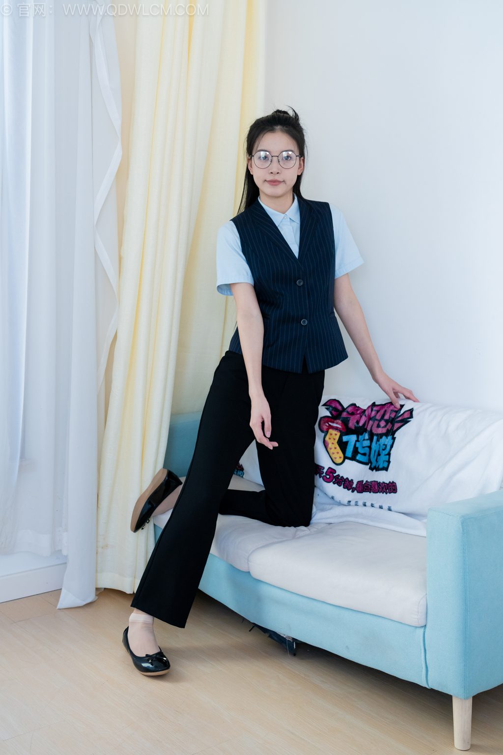 勿恋传媒 NO.2603 茯苓-雨后的风景 [230P/1V/8.42G] 其它写真-第1张