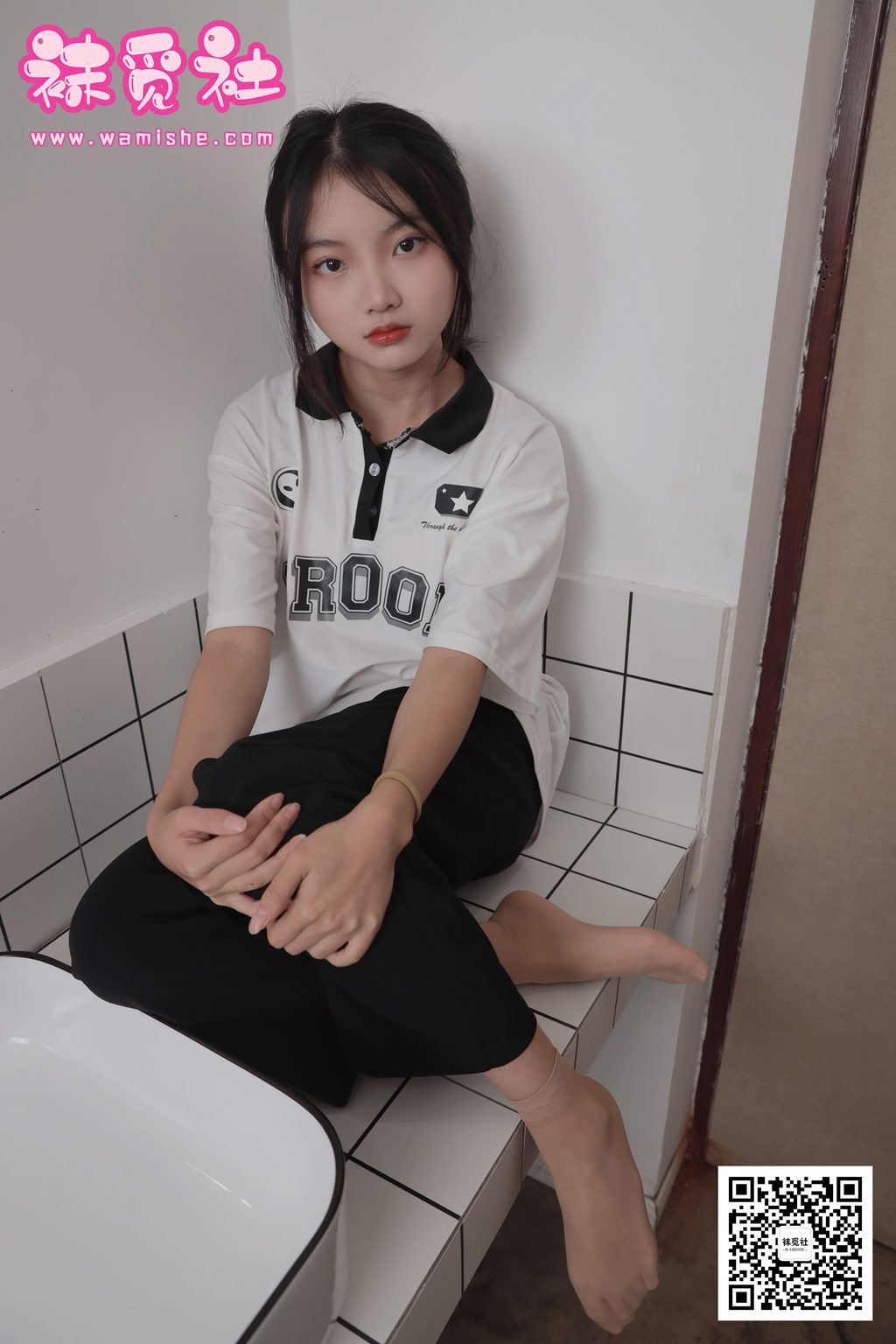 [袜觅社] 专业素材 第二十二期 香香 [57P/1V/1.57G] 年费专享-第4张